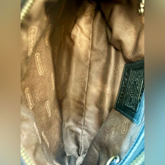 Vintage Coach Legacy 9861 Navy Leather Shoulder Bag - Picture 9 of 9